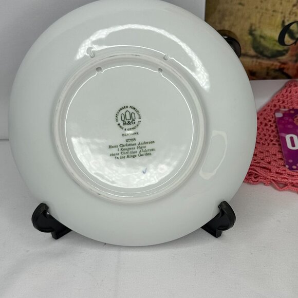 1988 Bing & Grondahl Porcelain Christmas Plate "The King's Garden in Copenhagen" - Picture 3 of 6